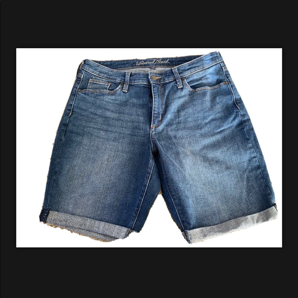 Universal Thread Womens Denim Shorts